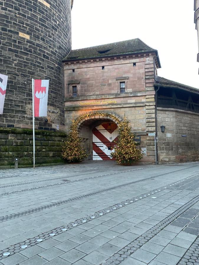 Neu Eingerichtete Im Stadtzentrum Mit W-lan,netflix, Amazon Prime Sweet Apartment Fürth