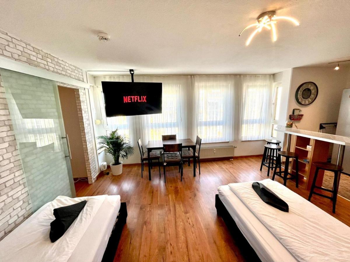 Apartment Neu Eingerichtete Im Stadtzentrum Mit W-lan,netflix, Amazon Prime Sweet