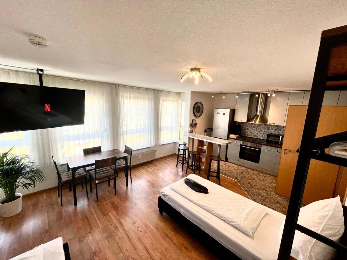 Neu Eingerichtete Im Stadtzentrum Mit W-lan,netflix, Amazon Prime Sweet Apartment