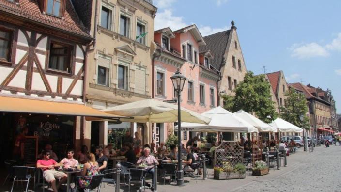 Neu Eingerichtete Im Stadtzentrum Mit W-lan,netflix, Amazon Prime Sweet
