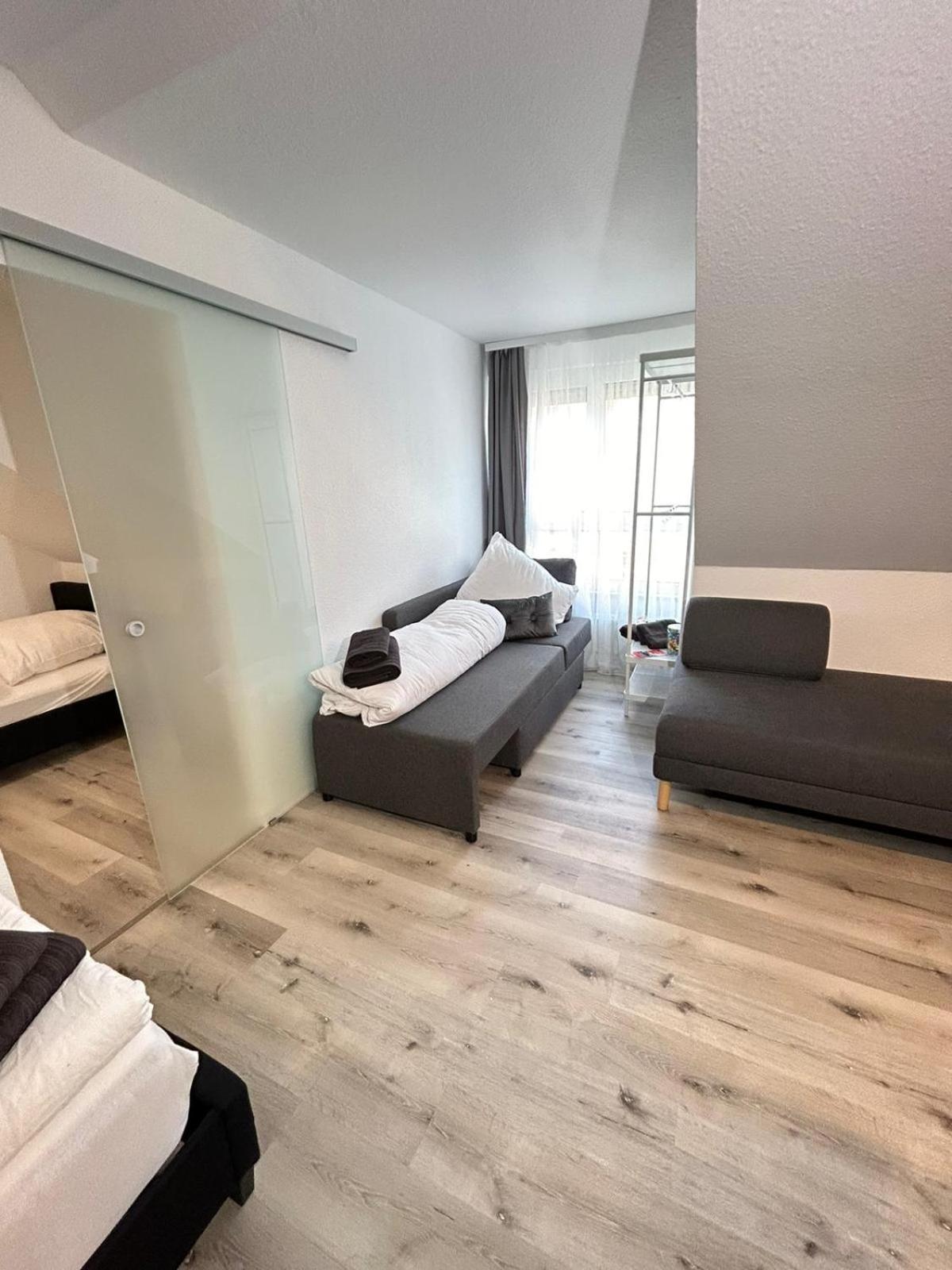 Neu Eingerichtete Im Stadtzentrum Mit W-lan,netflix, Amazon Prime Sweet Apartment *