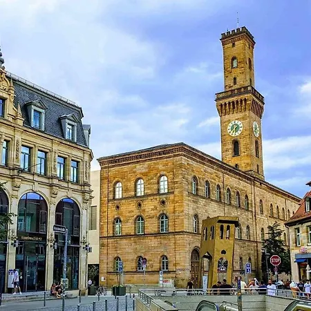 Neu eingerichtete Wohnung im Stadtzentrum mit W-LAN,Netflix, Amazon Prime Home Sweet Home Fürth Exterior foto